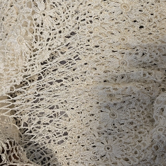 Boston Proper White Crochet Salsa Tiered Sweater 3/4 Sleeve Blouse Boho - Picture 6 of 7